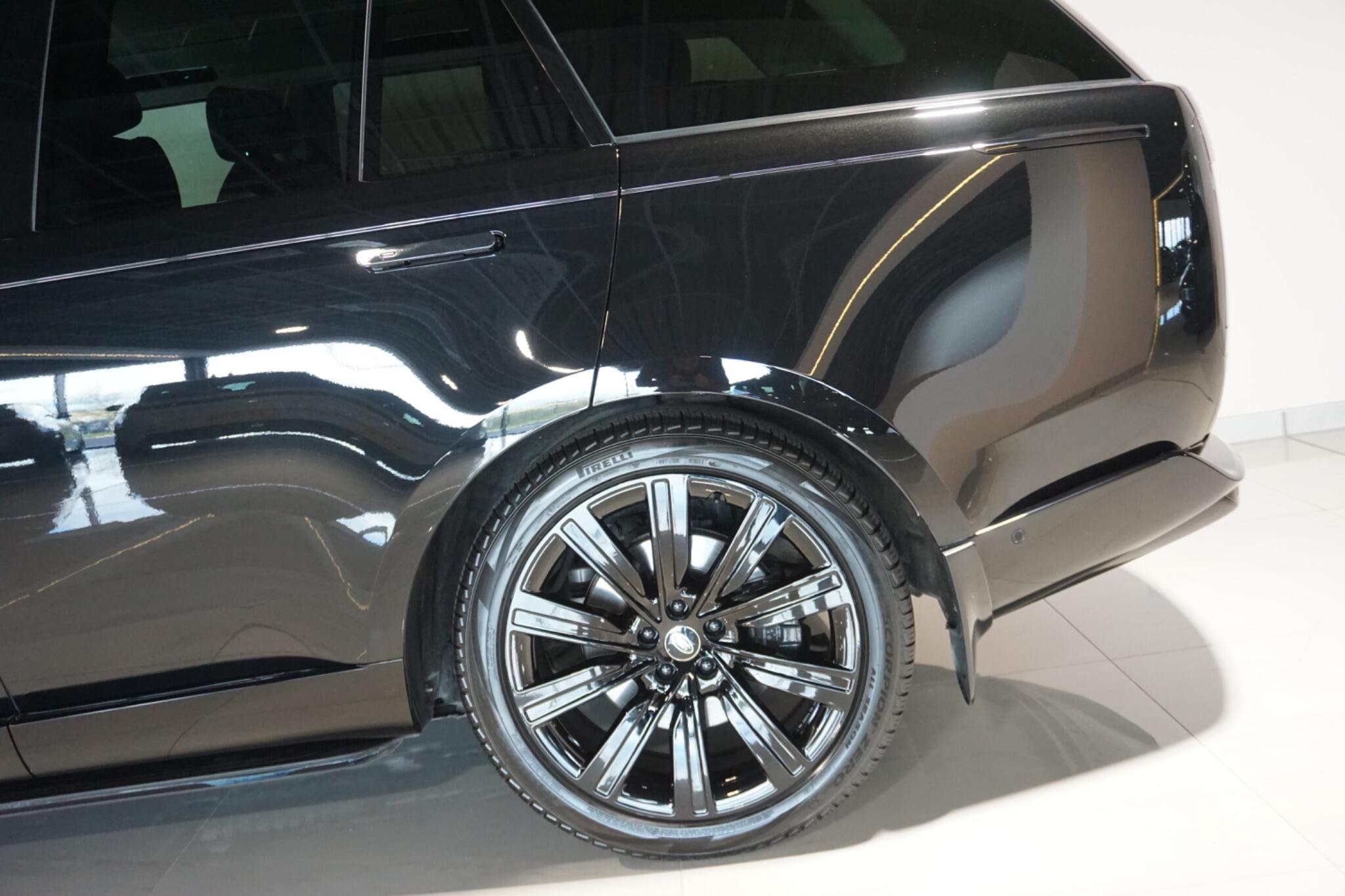 Land Rover Range Rover 3.0 P400 MHEV Autobiography SUV 5dr Petrol Auto 4WD Euro 6 (s/s) (400 ps)